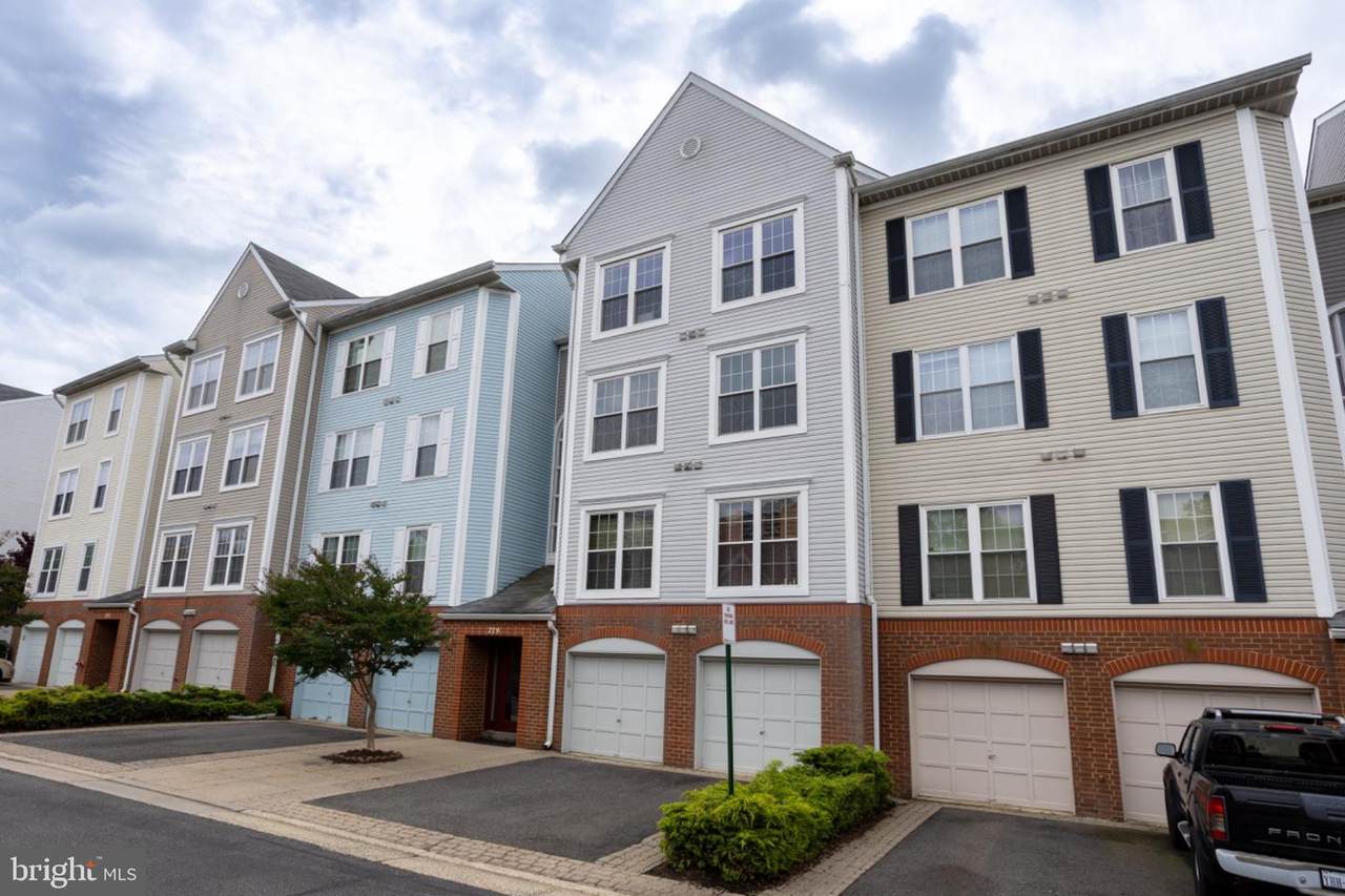 279 Pickett Street - Photo 1