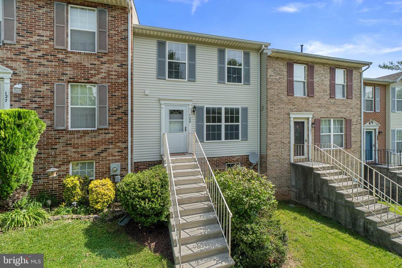 129 Towne Court - Photo 1
