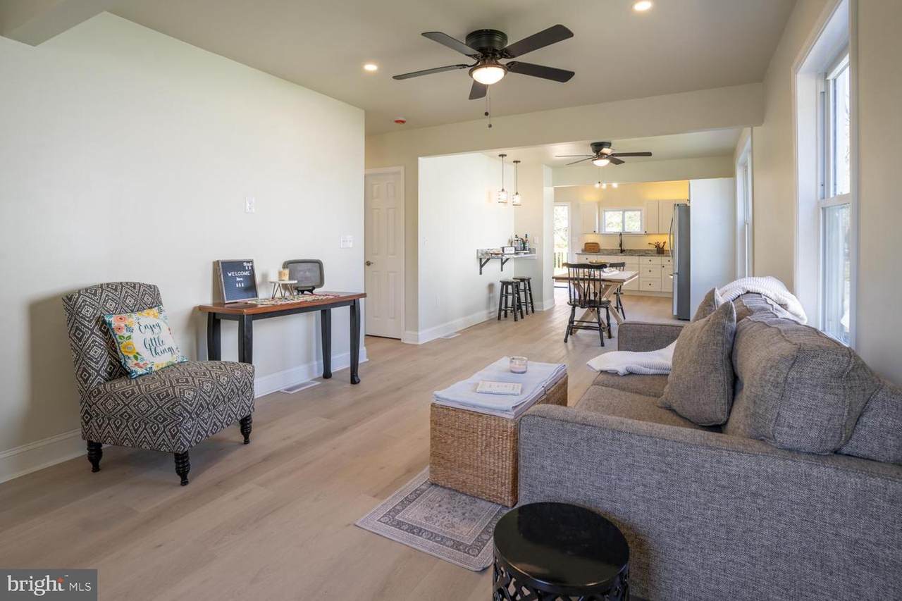 404 Marlyn - Photo 1