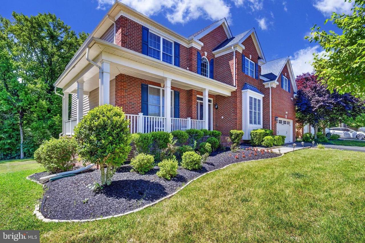 4518 Bridle Ridge Road - Photo 1