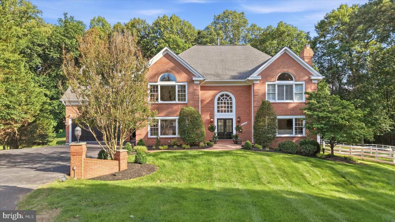 2716 Silkwood Court - Photo 1