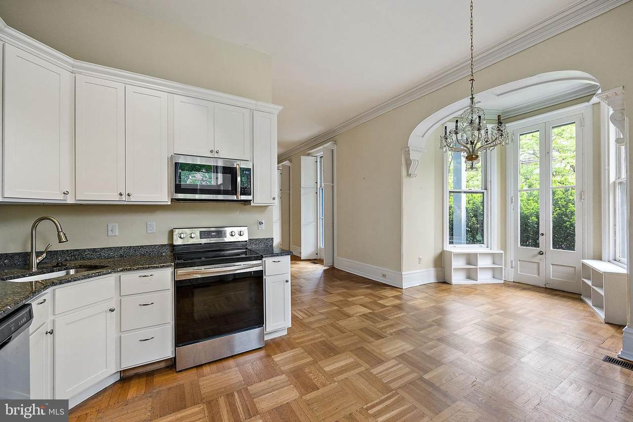 1401 Delaware Avenue - Photo 1