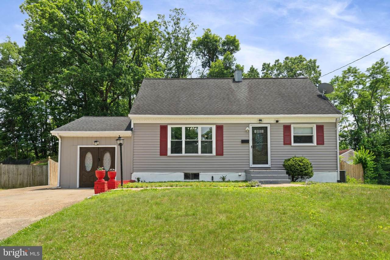 1805 Warren Drive - Photo 1