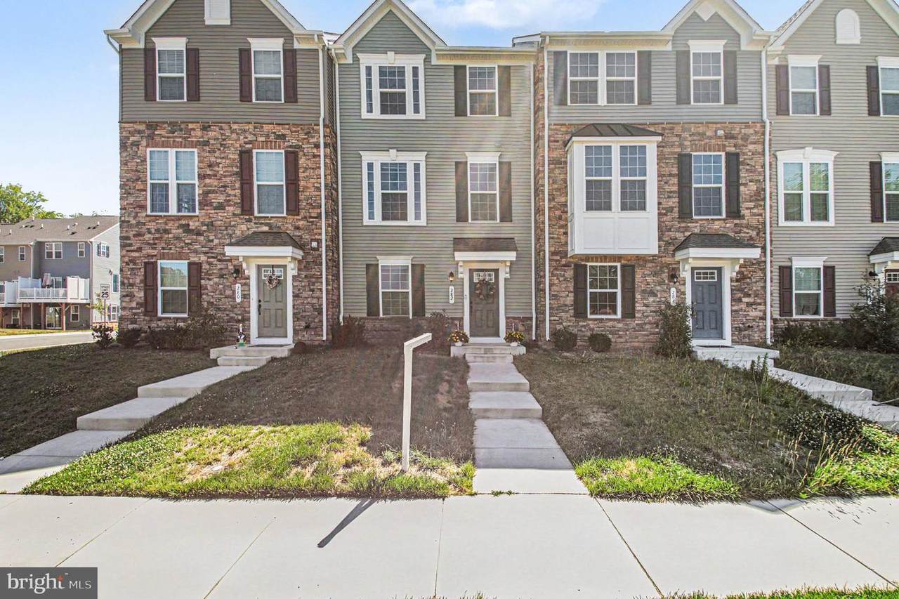 282 Doctor Andrews Way - Photo 1