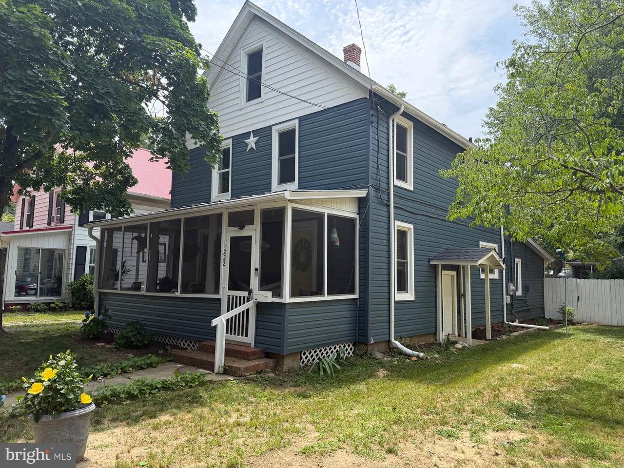 222 2ND Street - Photo 1