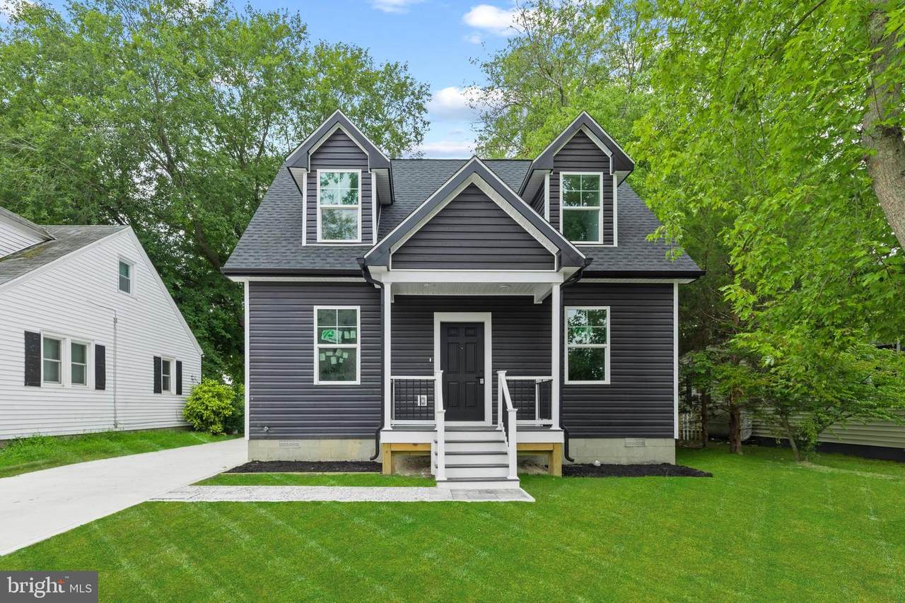 504 Washington Street - Photo 1