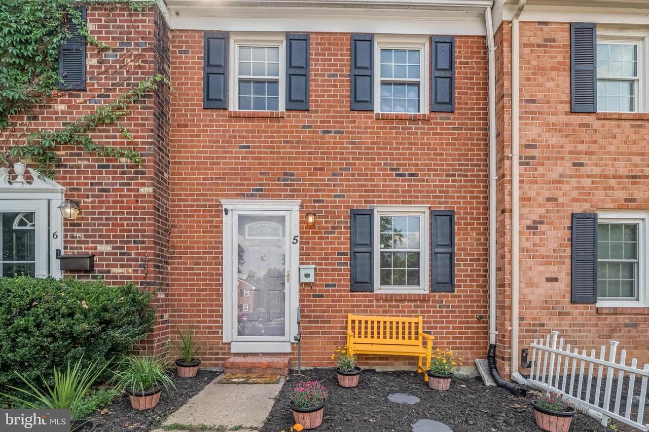 5 Bentley Court - Photo 1