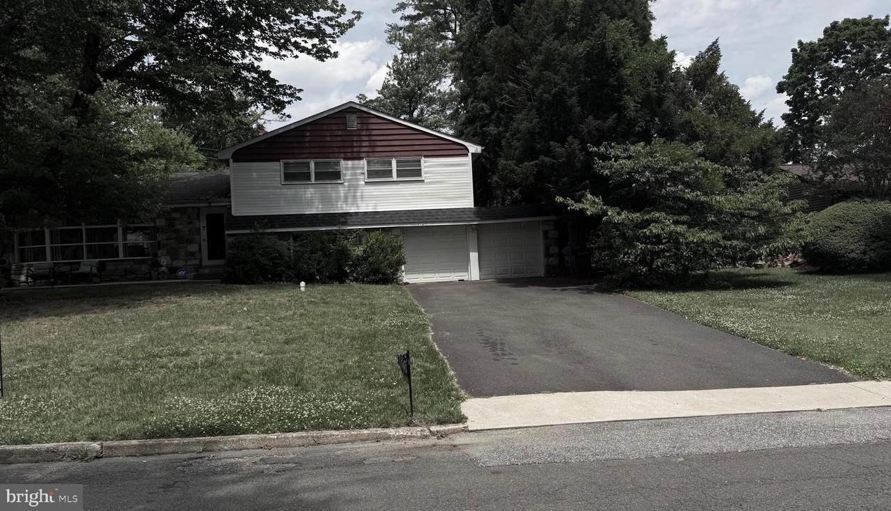 1105 Rock Creek Drive - Photo 1
