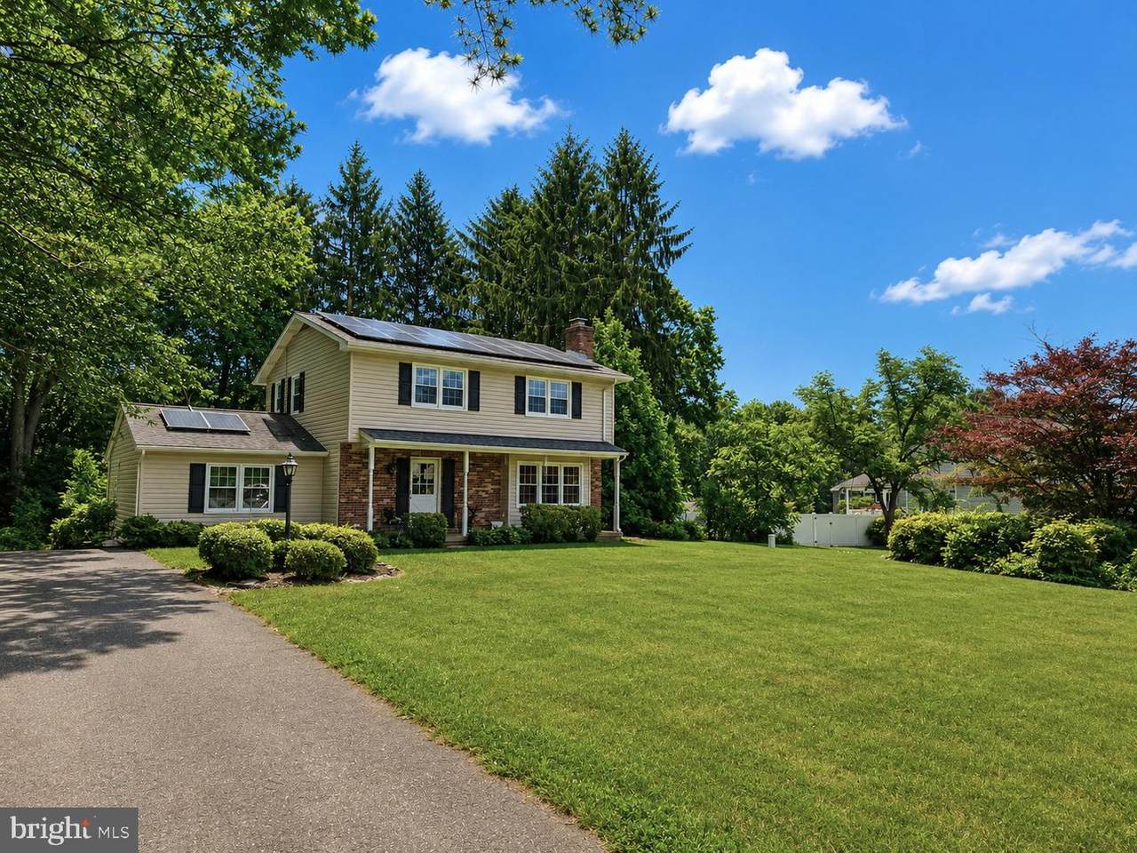 2809 Beechwood Lane - Photo 1