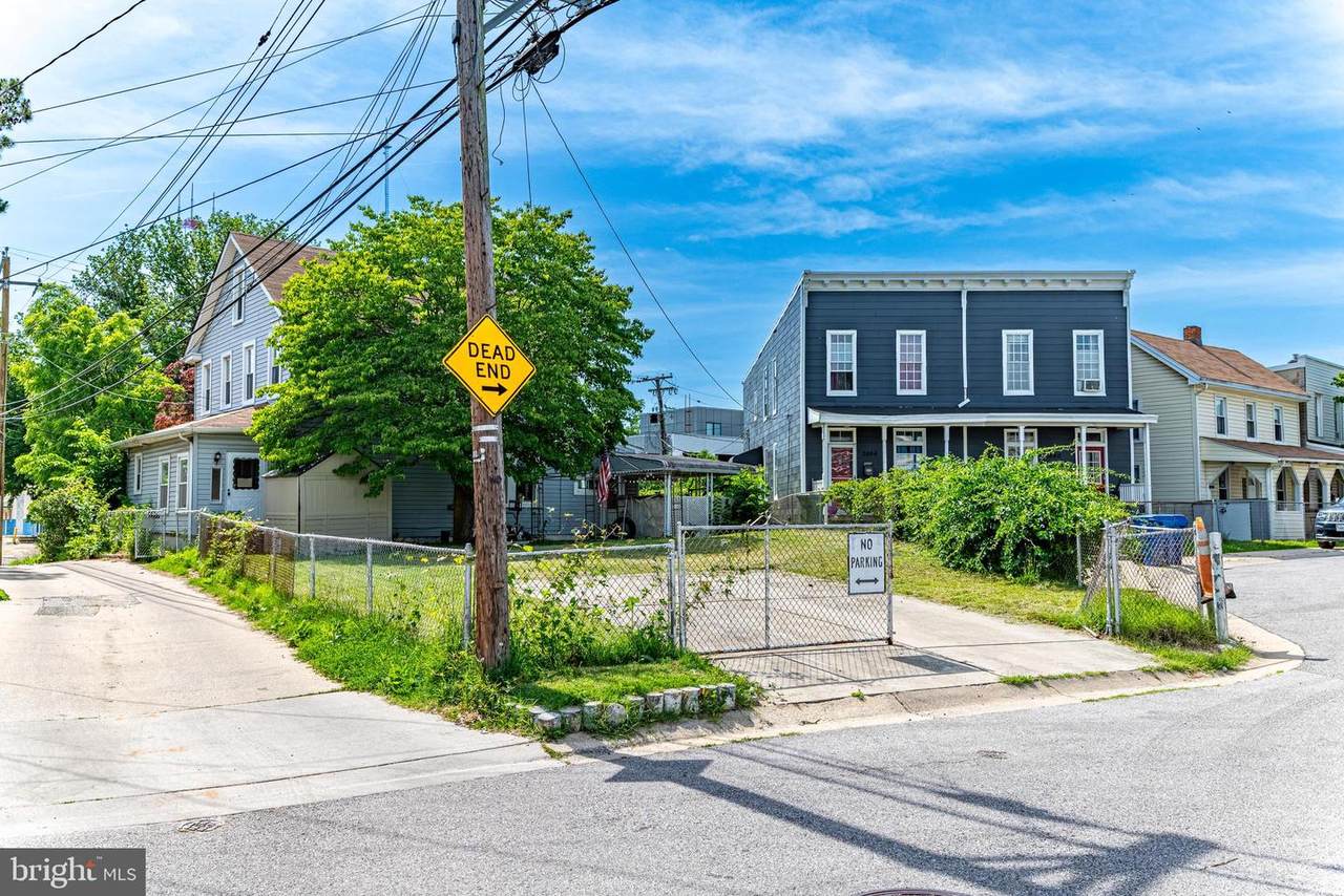 1302 Cox Street - Photo 1