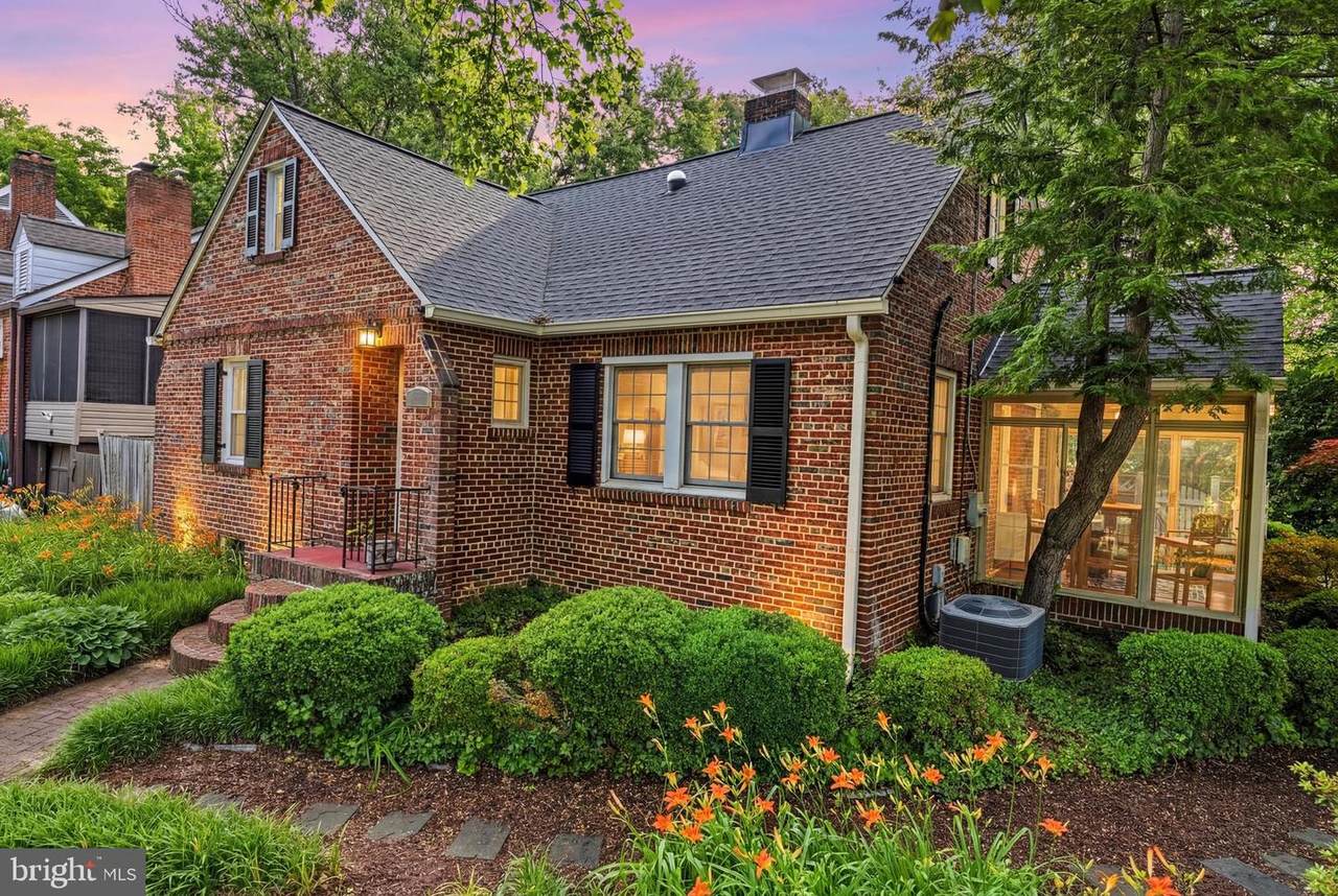 9101 Autoville Drive - Photo 1