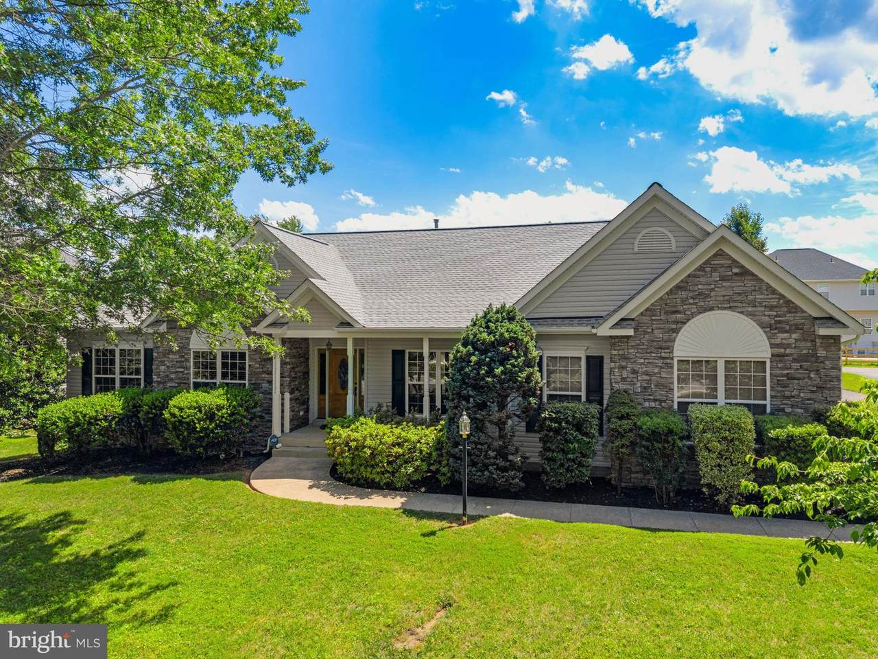 700 Fox Chase Street - Photo 1