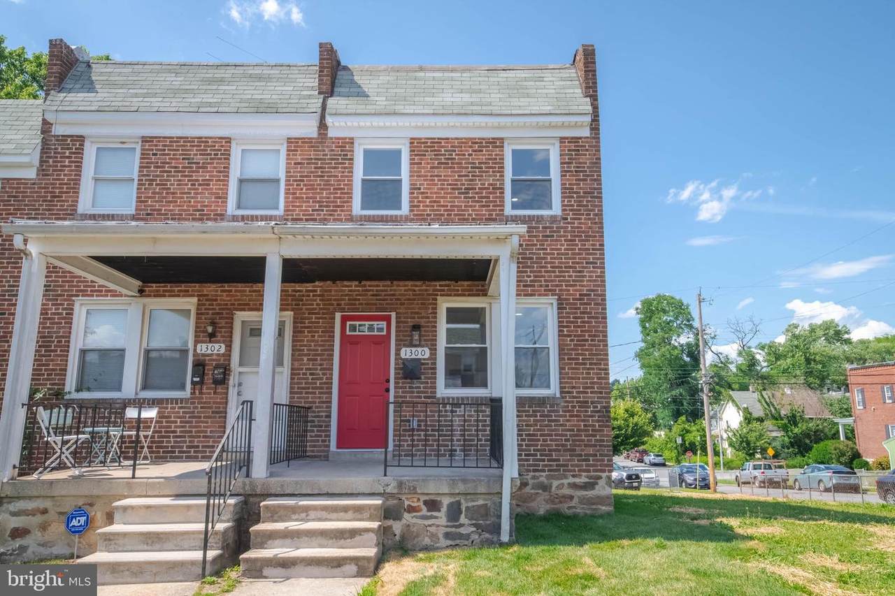 1300 37TH Street - Photo 1