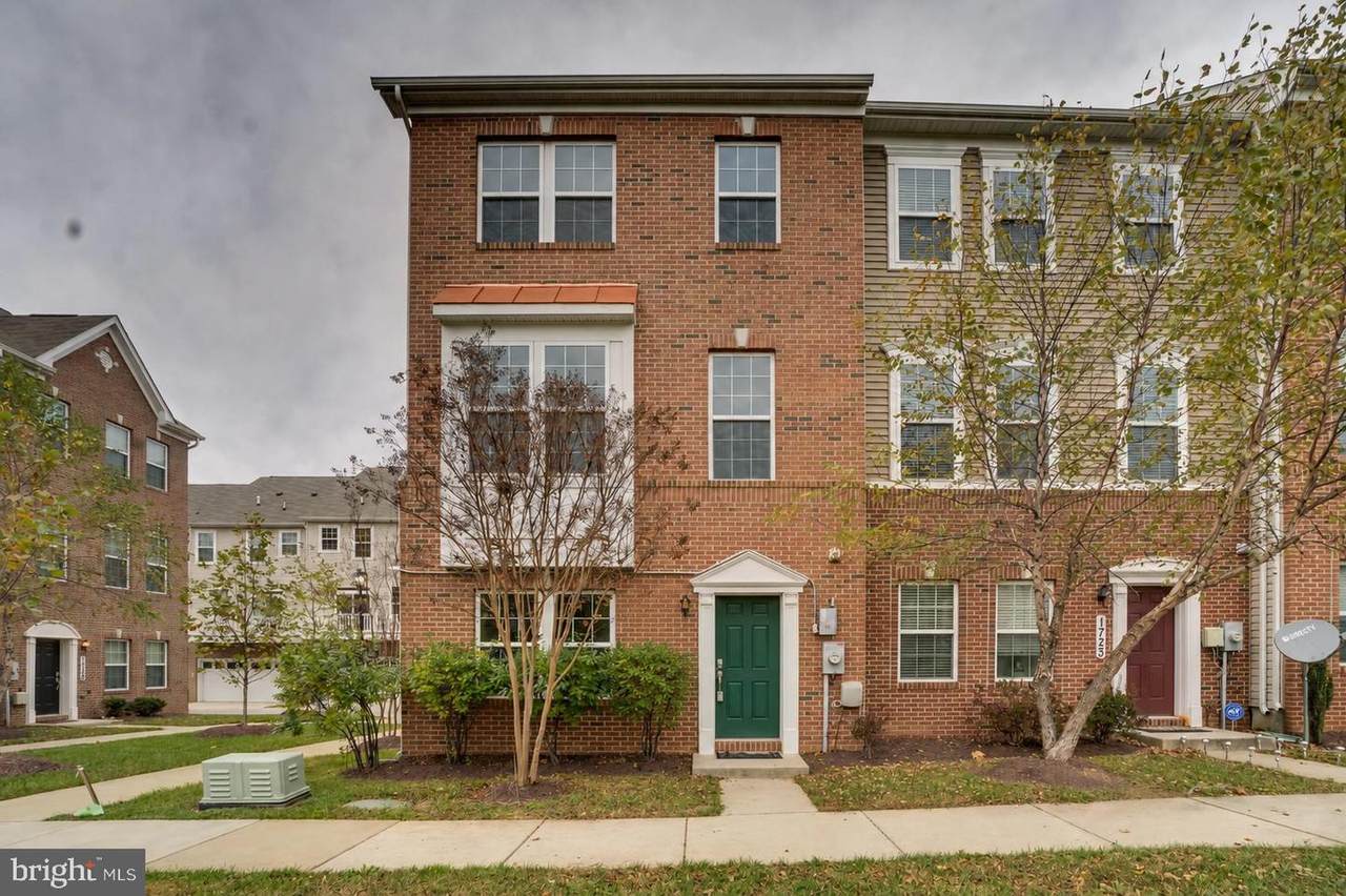 1725 Fernwood Drive - Photo 1