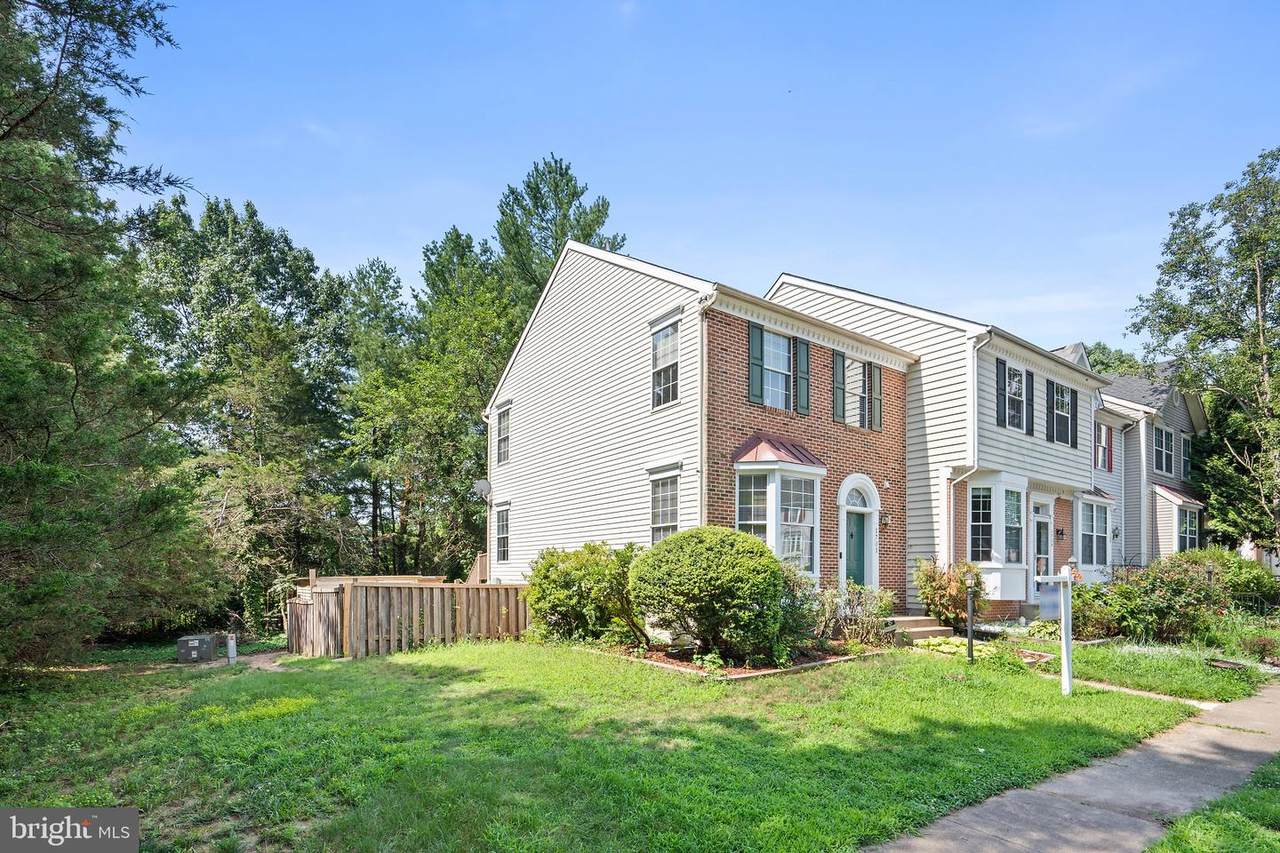 1701 Wigglesworth Way - Photo 1