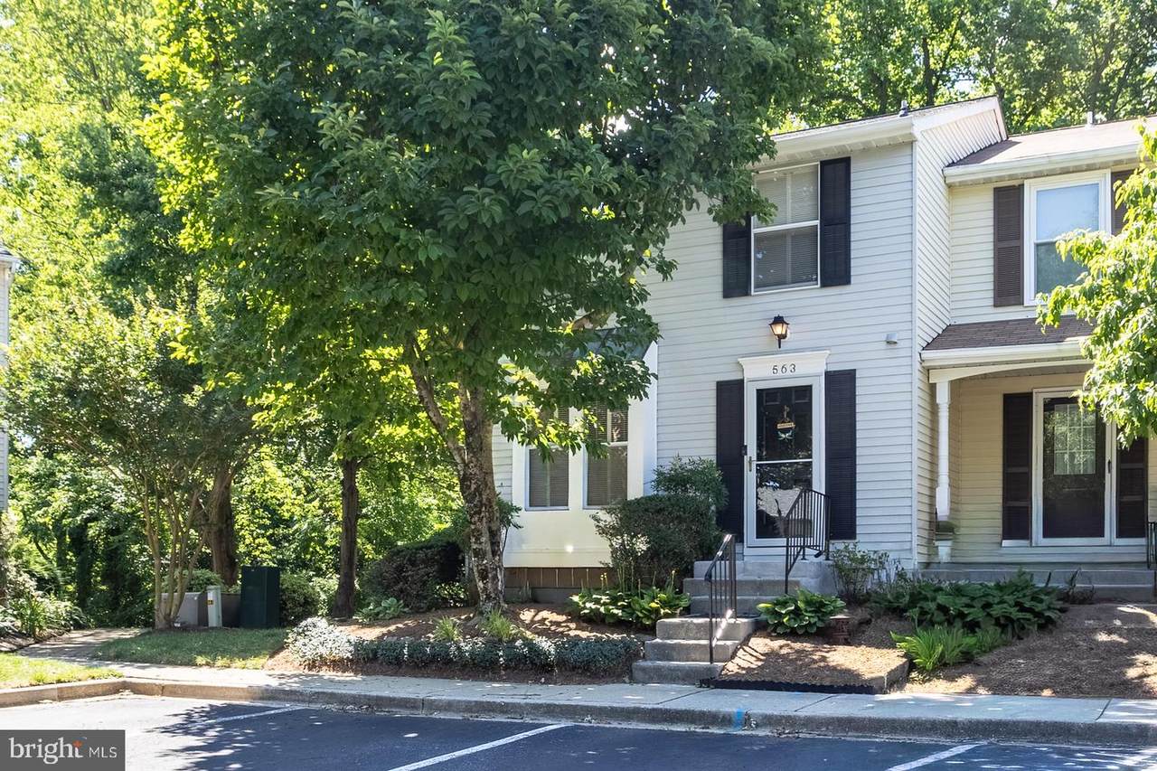 563 Bay Dale Court - Photo 1