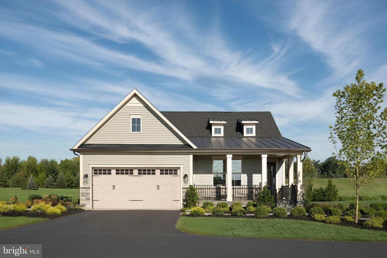 6138 Beck Overlook Drive - Photo 1