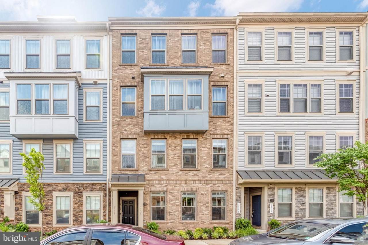 212-A Park Central Terrace - Photo 1