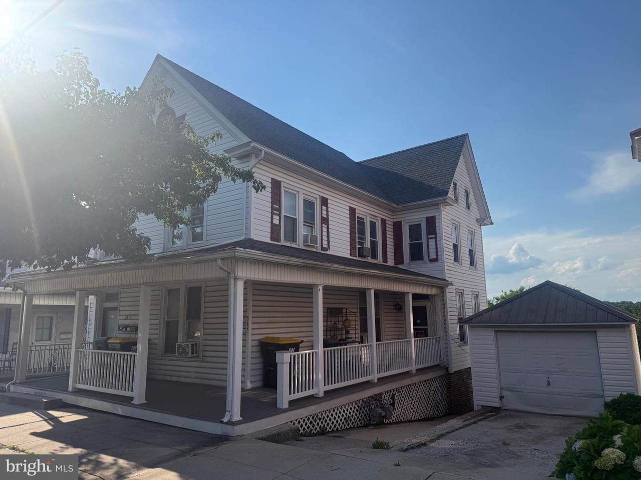 515 Broadway - Photo 1