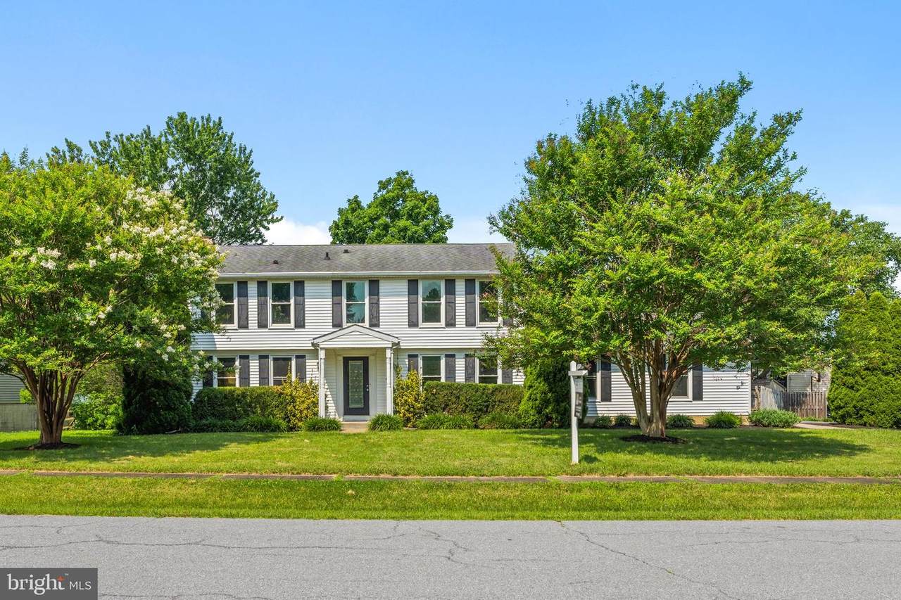 https://bt-photos.global.ssl.fastly.net/brightmls/1280_boomver_2_805030796414-2.jpg