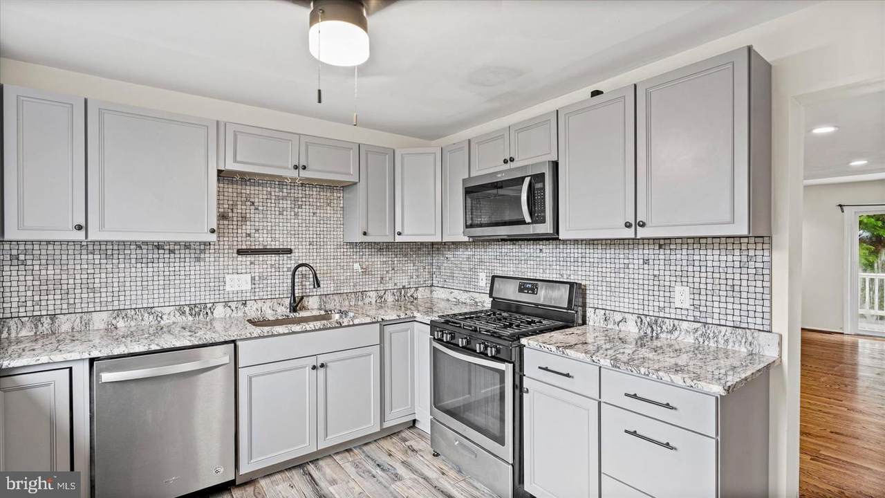 9250 Bellbeck Road - Photo 1
