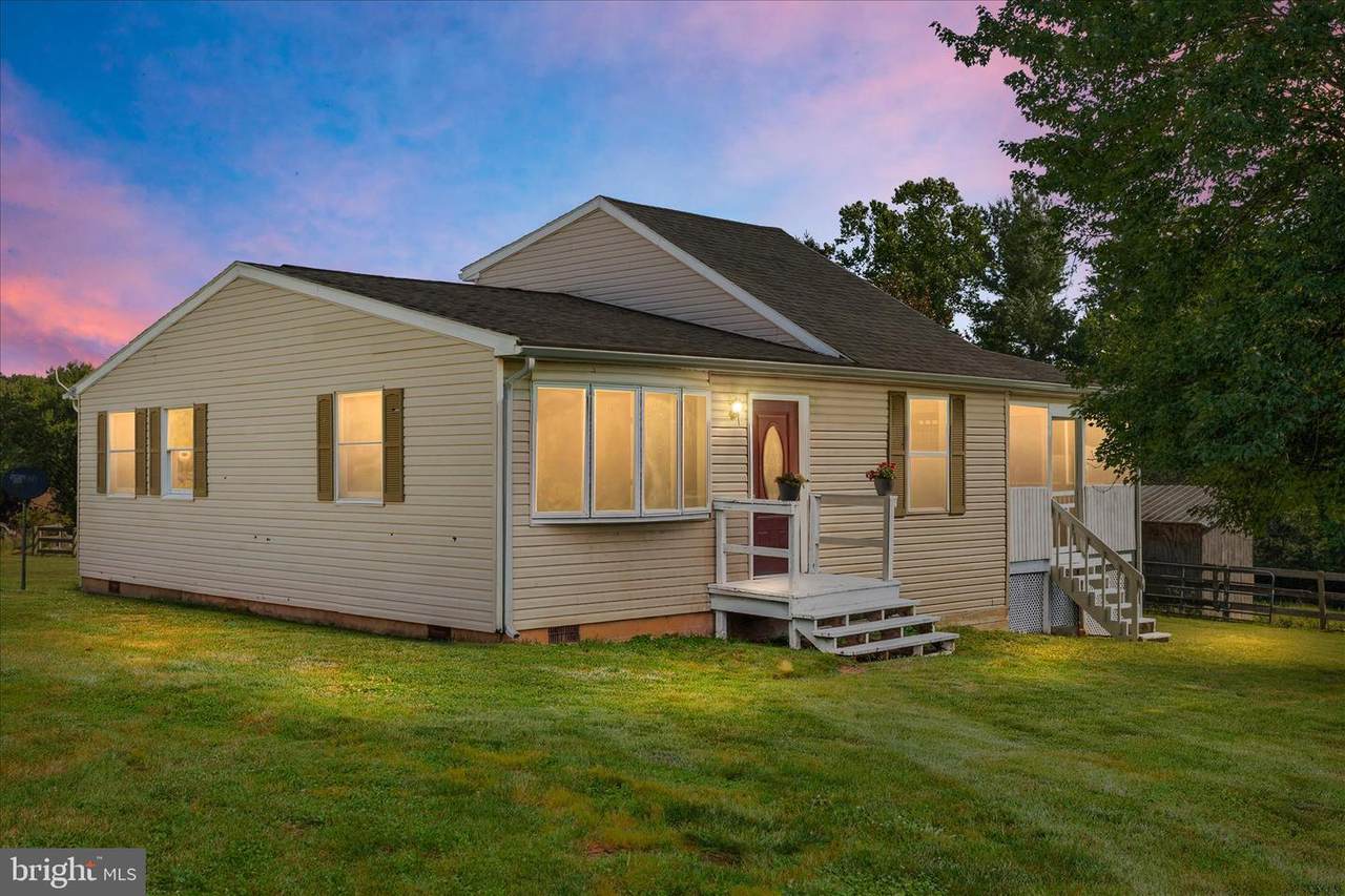 82 Pond Road - Photo 1