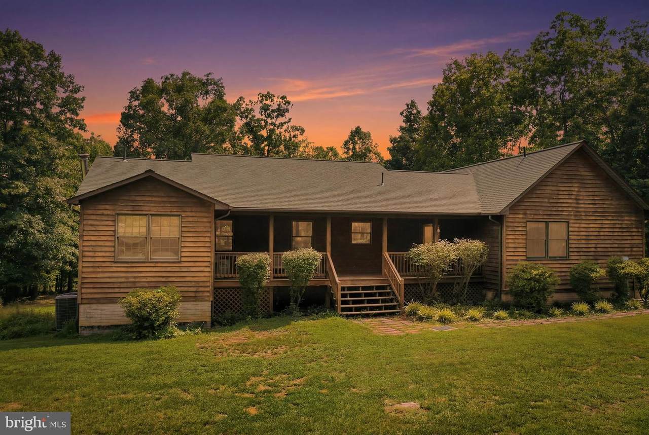 1201 Pilgrims Way - Photo 1