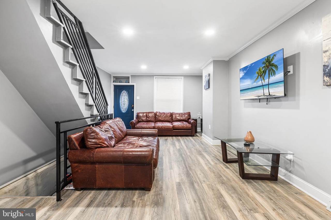 2032 Beechwood Street - Photo 1
