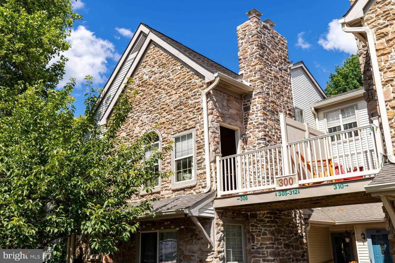 306 Remington Court - Photo 1