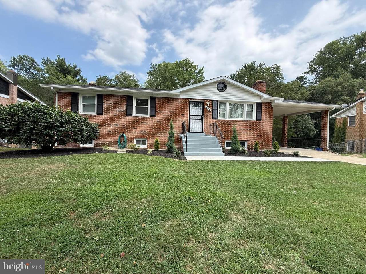6911 Groveton Drive - Photo 1
