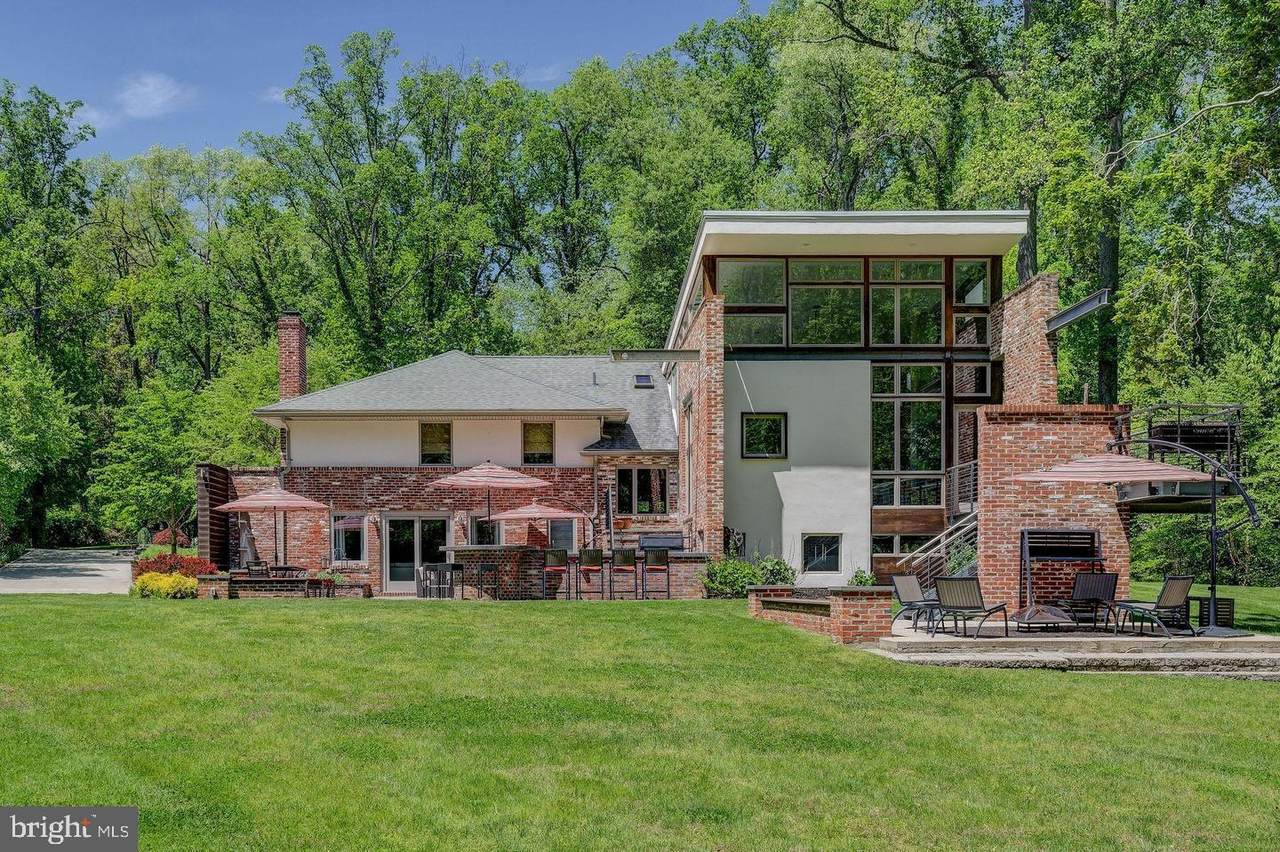 1127 Winding Drive - Photo 1