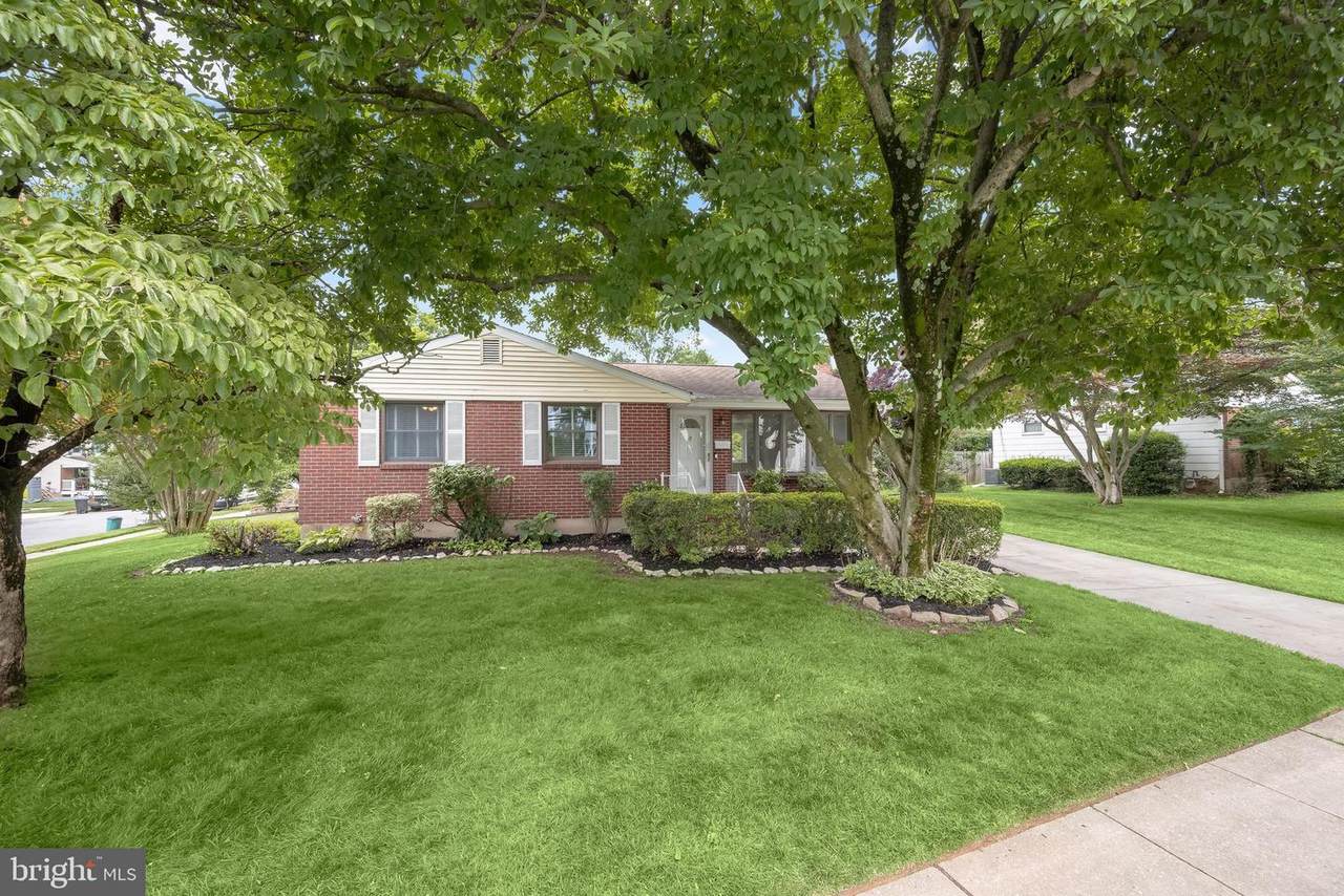 128 Hilltop Road - Photo 1