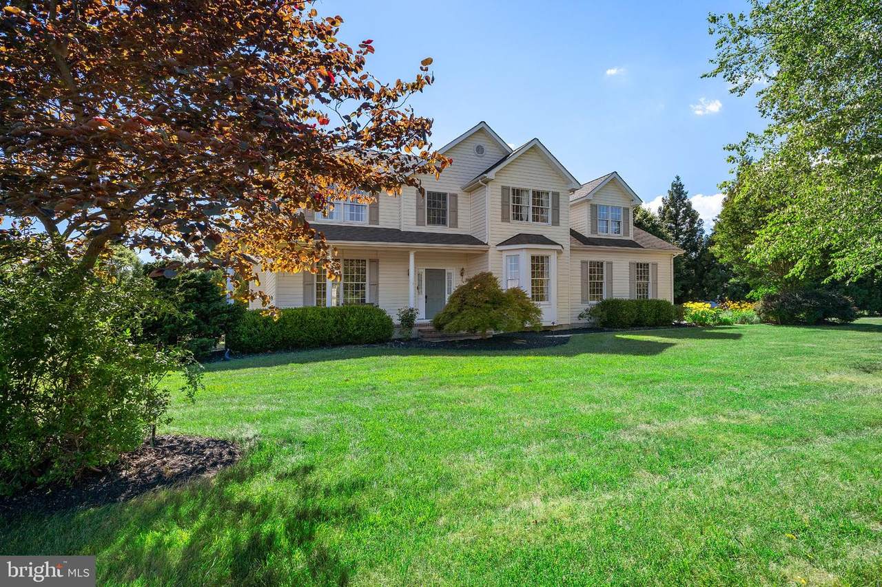 246 Upland Lane - Photo 1