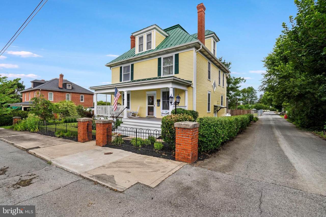 112 2ND Avenue - Photo 1