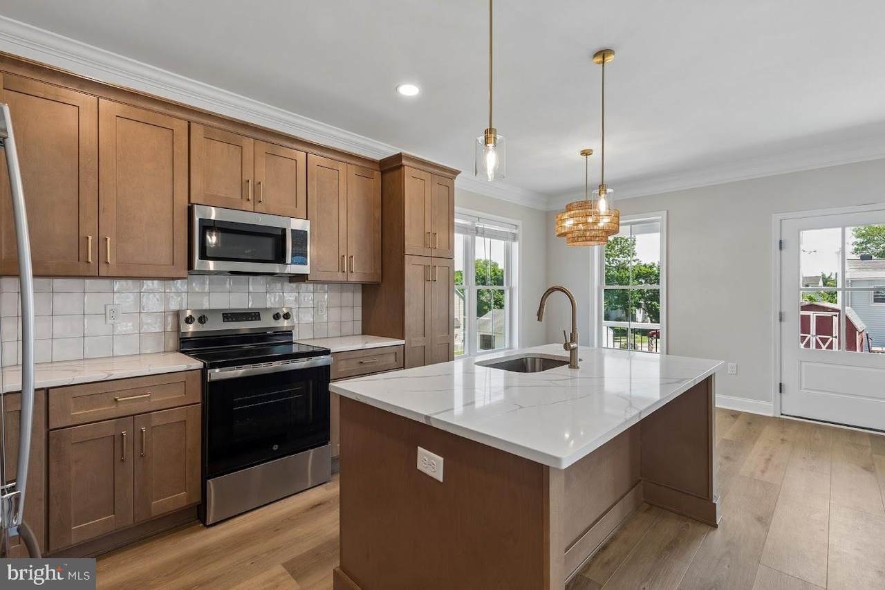 27 Christman Street - Photo 1