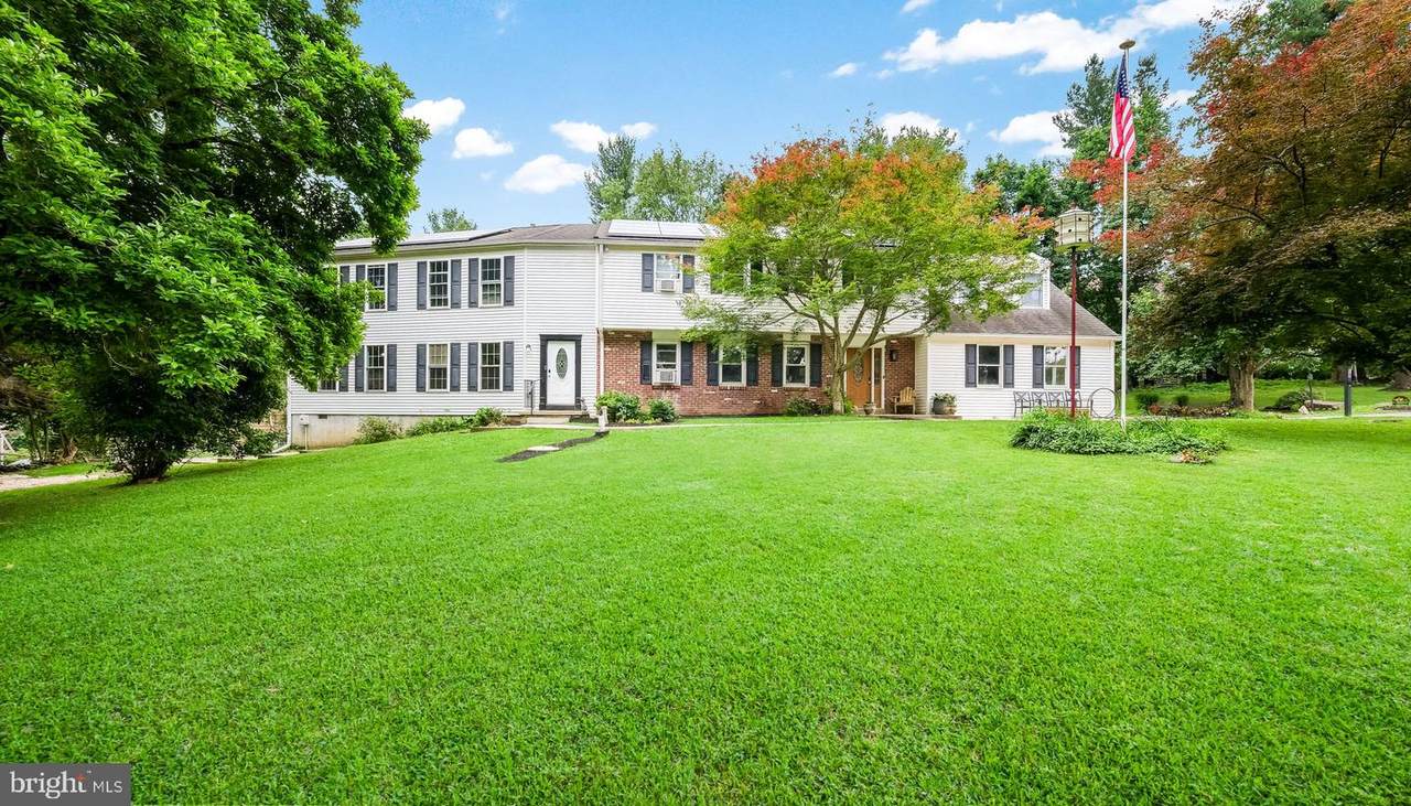 4 Mendenhall Drive - Photo 1