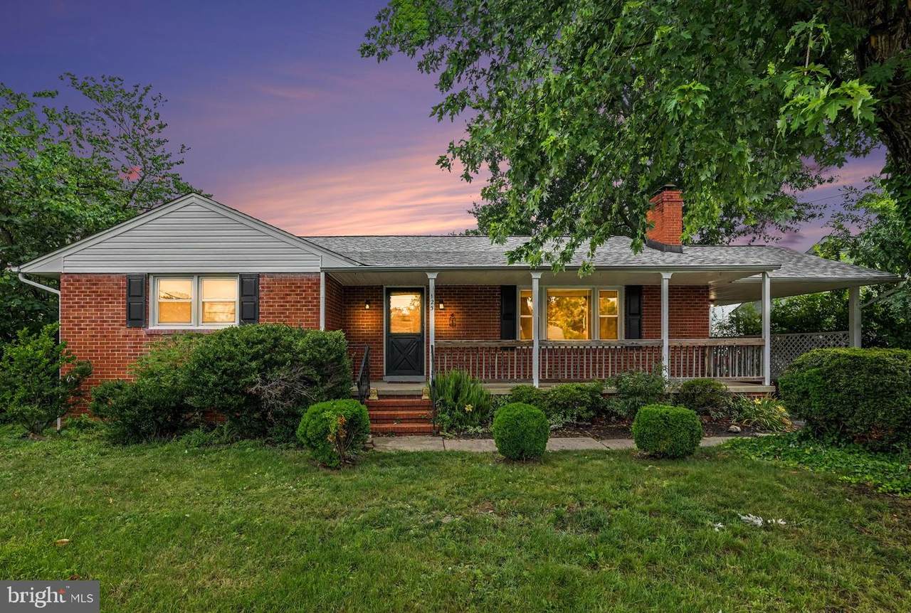 125 Hillcrest Drive - Photo 1