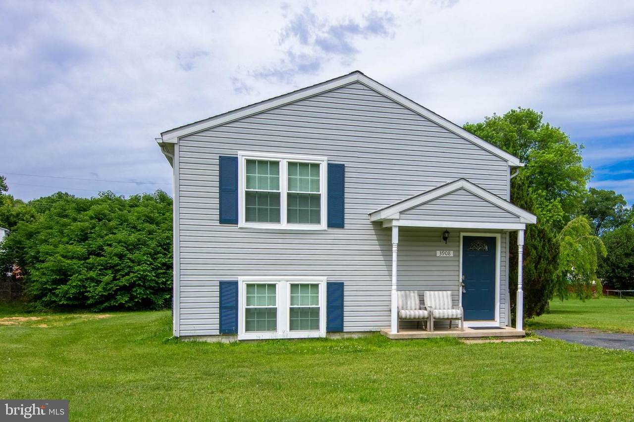 3908 Love Avenue - Photo 1