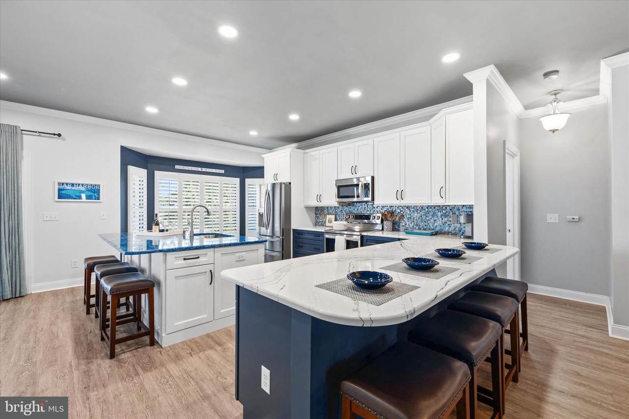 20240 Whitehead Circle - Photo 1