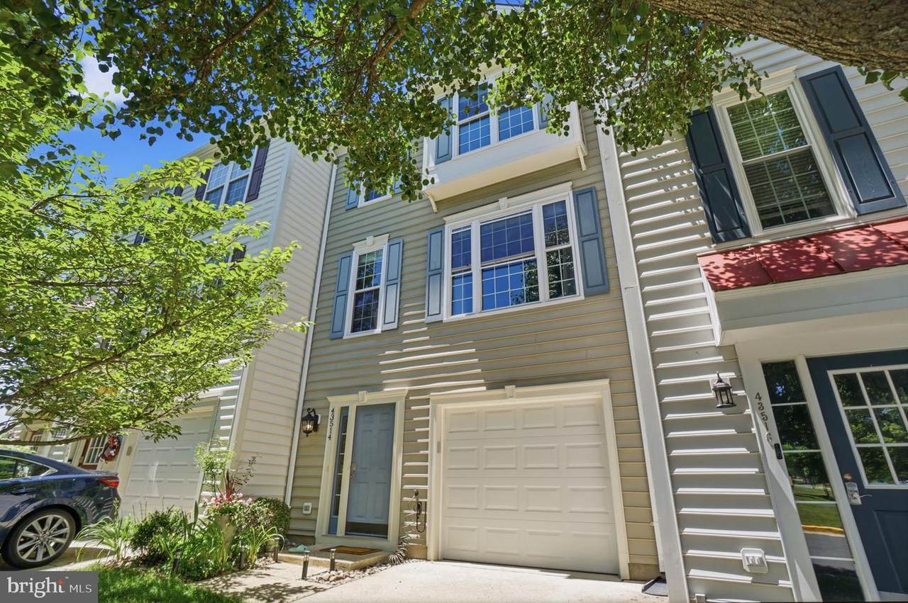 43514 Greenwich Square - Photo 1