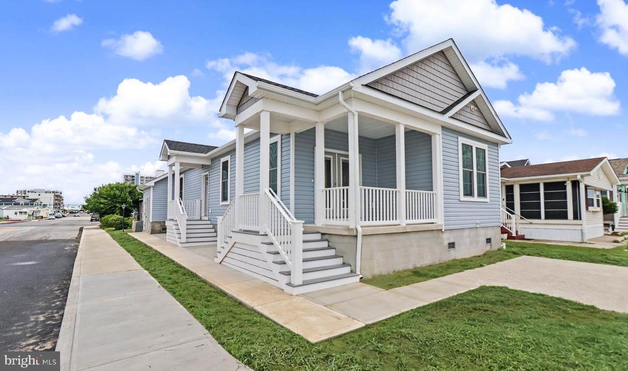 13214 Ocean Drive - Photo 1