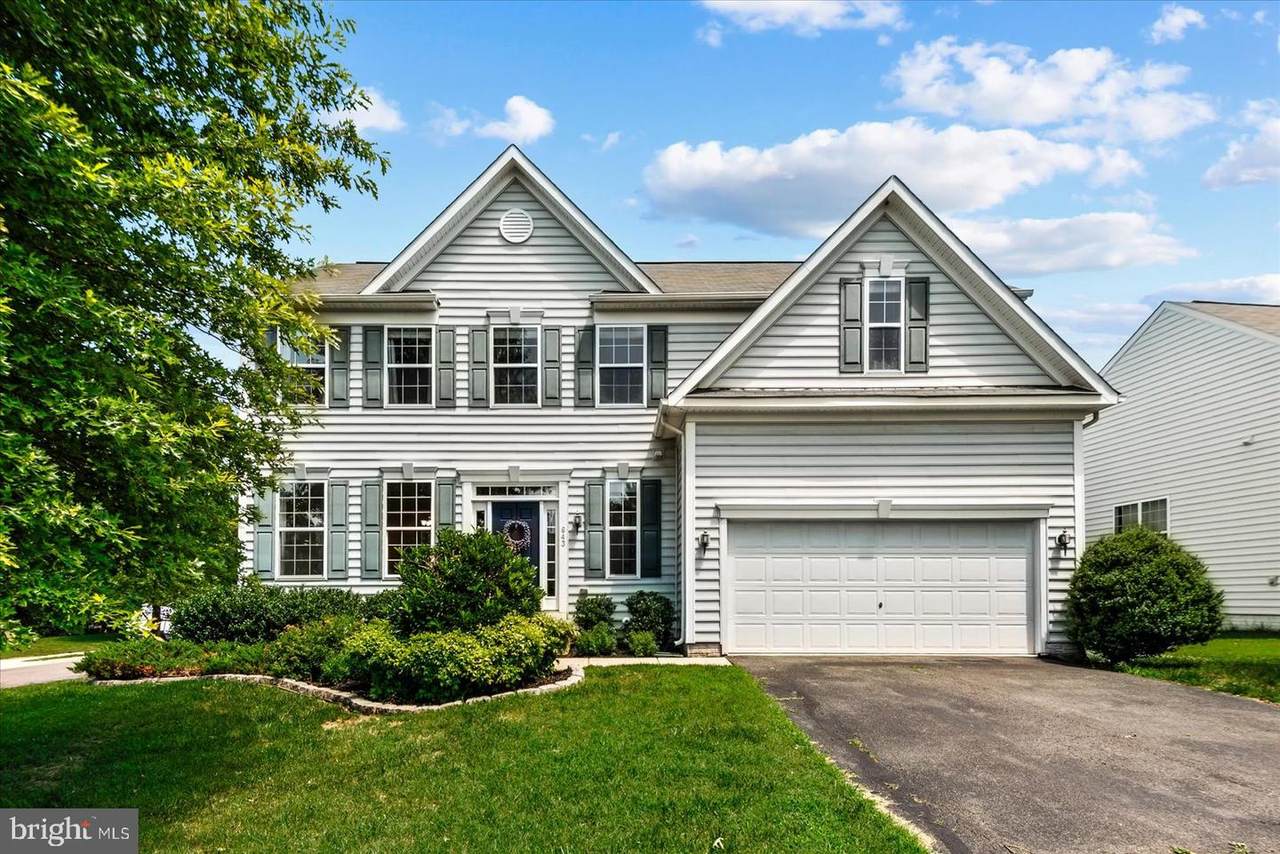 643 Pelhams Reach Drive - Photo 1