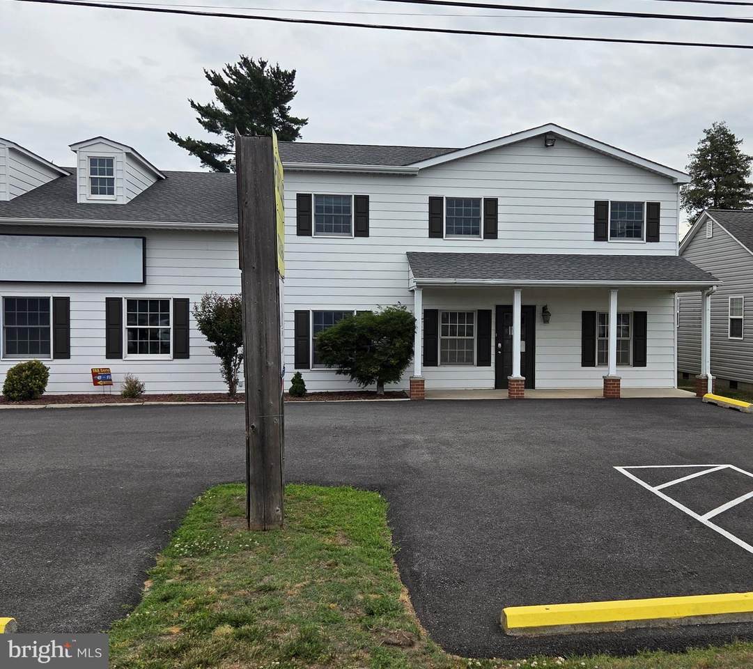 1661 Dupont Highway - Photo 1