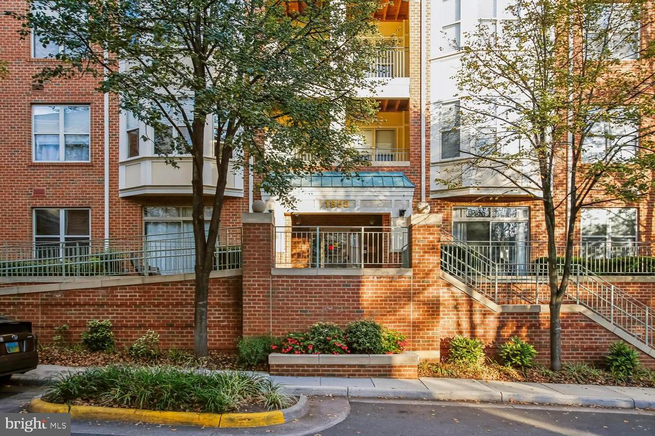 1855 Stratford Park Place - Photo 1