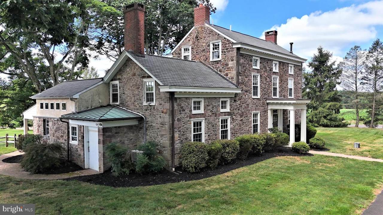381 Holland Road - Photo 1