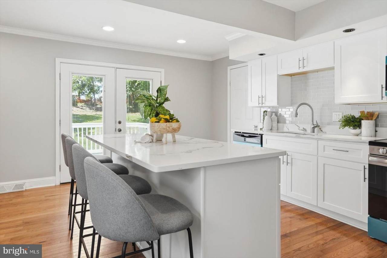 74 Northwood Drive - Photo 1