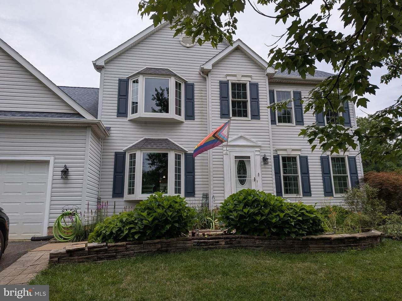 823 Woodcrest Loop - Photo 1