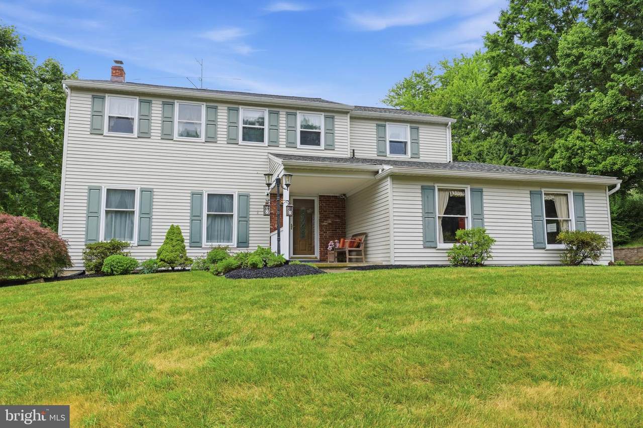 5712 Nina Circle - Photo 1