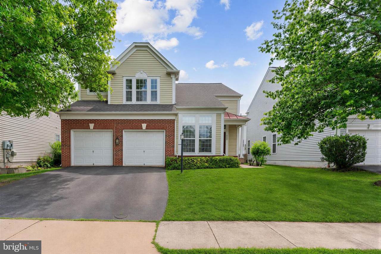 6009 Smooth Stone Place - Photo 1