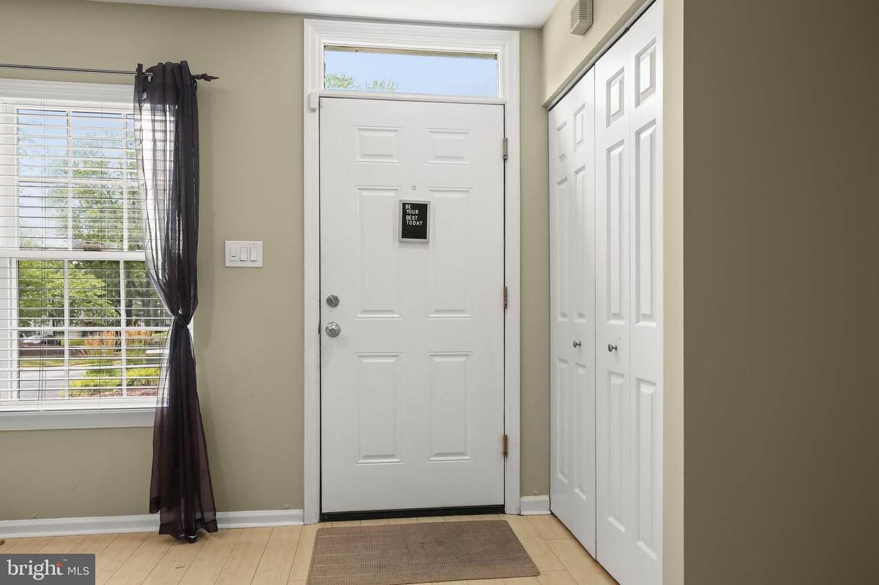 https://bt-photos.global.ssl.fastly.net/brightmls/1280_boomver_2_805074010720-2.jpg